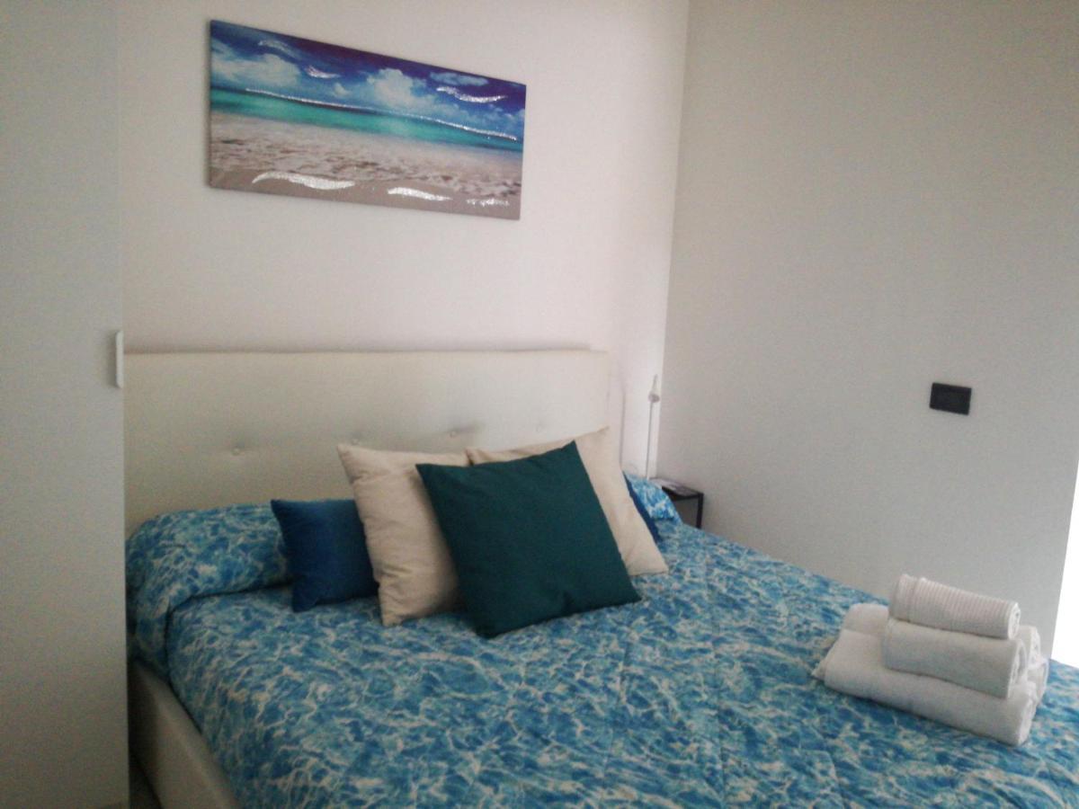 Hotel Stanza Azzurra à Sant'Egidio del Monte Albino Extérieur photo